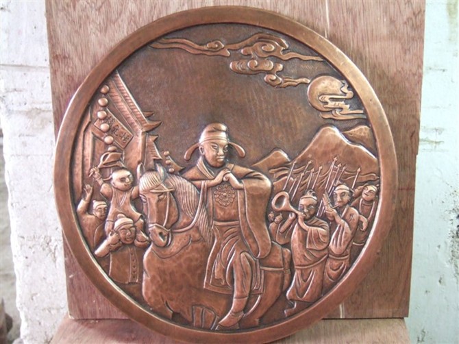 石雕藝術(shù)中的瑰寶 推拉門與傳統(tǒng)工藝的完美融合